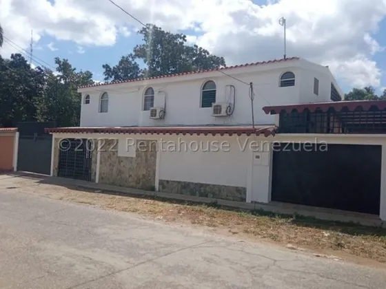 Milagros Inmuebles Casa Venta Cabudare Lara La Piedad Sur Economica Residencial Economico Código Inmobiliaria Rent-a-house  23-16938