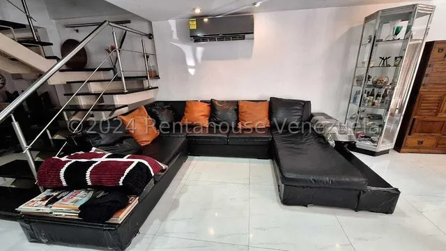 Casa En Venta En La California Sur Lj 25-3348