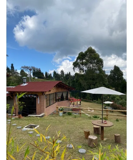Casa Campestre Amoblada En Venta En Guarne - San Isidro 