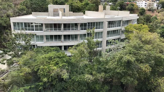  Lomas De Chuao, Vendemos Exclusivo Edificio De Solo 8 Unidades De Viviendas Tipo Loft