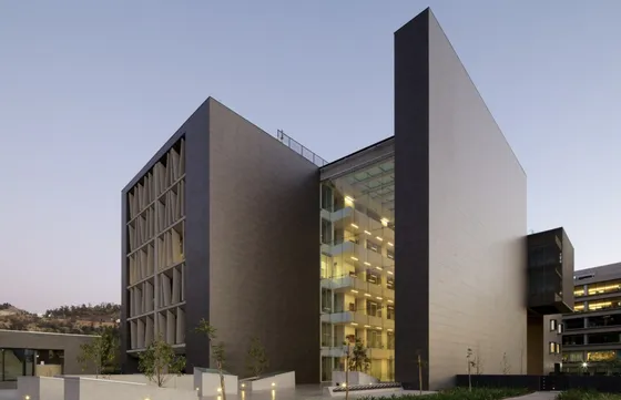 Oficina En Venta En Huechuraba