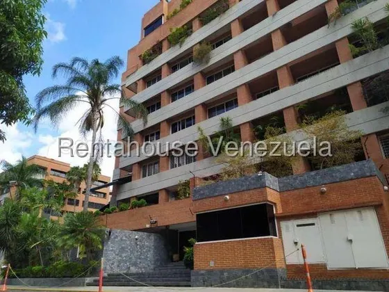 25-15981 Magnífico Apartamento En Alquiler Campo Alegre (ya)