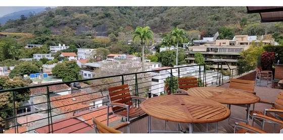 Vendo/alquilo Ph 809m2 Los Palos Grandes 6869