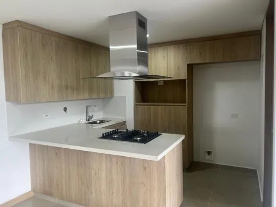 Apartamento En Arriendo, Sector Las Palmas, Poblado- Conjunto Tierra Grata Bosque Santo
