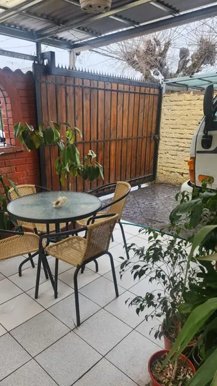 Hermosa Casa. Con Excelente Ubicación Metro Neptuno