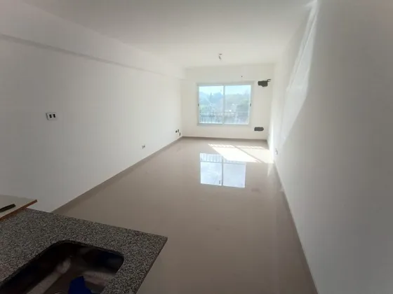 Monoambiente En Alquiler P/ Vivienda O Uso Profesional San Miguel