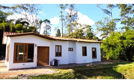 Casa Campestre En Venta En Caldas Vía Vieja A Fredonia 