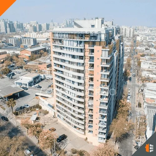 Depto De 1d+1b+terraza Y Bodega A Pasos Del Parque Los Reyes