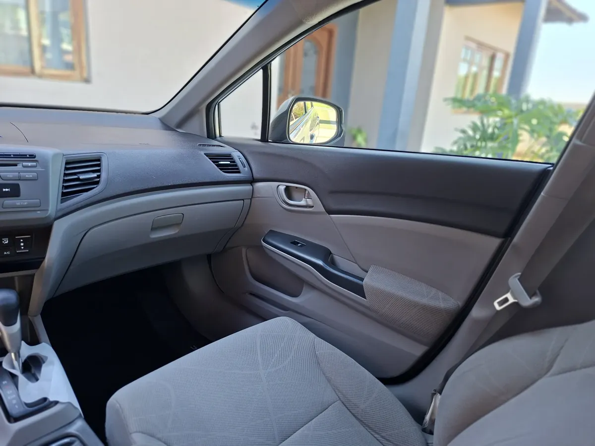 Honda Civic 2014 1.8 Lxs Flex Aut. 4p — foto 9