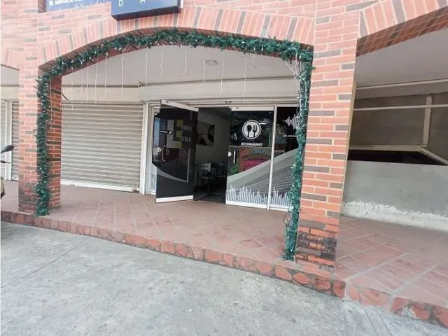 Local En Venta 150m², Sector Parque Alto - Guatire