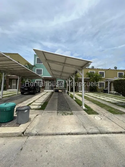 Hermosa Casa En Venta Ubicada En La Urb Caminos De Tarabana Cabudare, Lara Cod 25 -24225  Ac Katty Vasquez