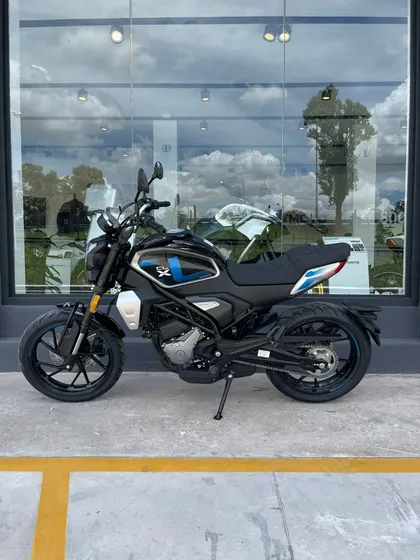 Cfmoto 300clx - Parque Leloir