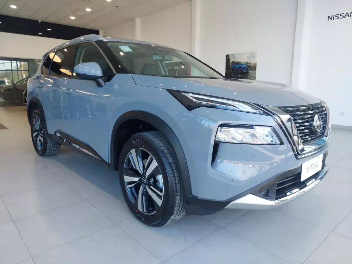 Nissan X-Trail 2.5 Exclusive CVT Xtronic