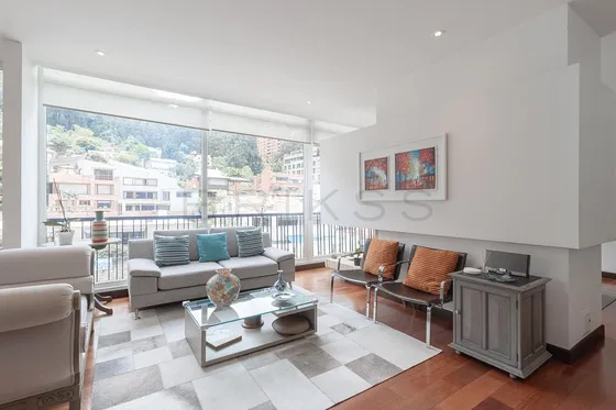 Apartamento En Venta En El Refugio-chapinero. Cod V4422