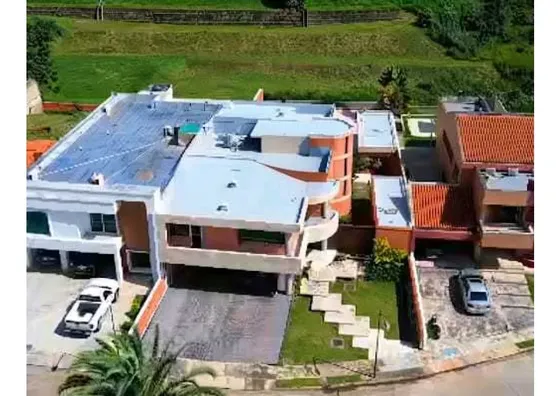 Espectacular Y Moderna Casa De Lujo En Lomas Del Country Club