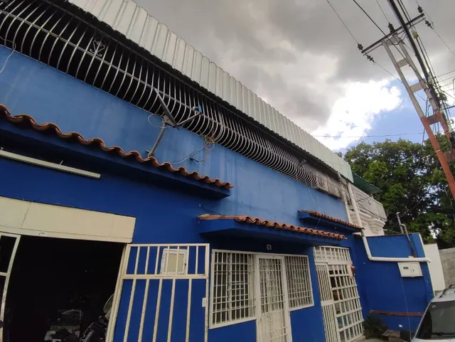 Casa En Venta En El Limon Cerca Avenida Universidad Maracay