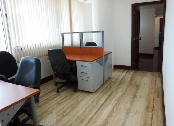 Venta Oficina Los Palos Grandes 165,37m2