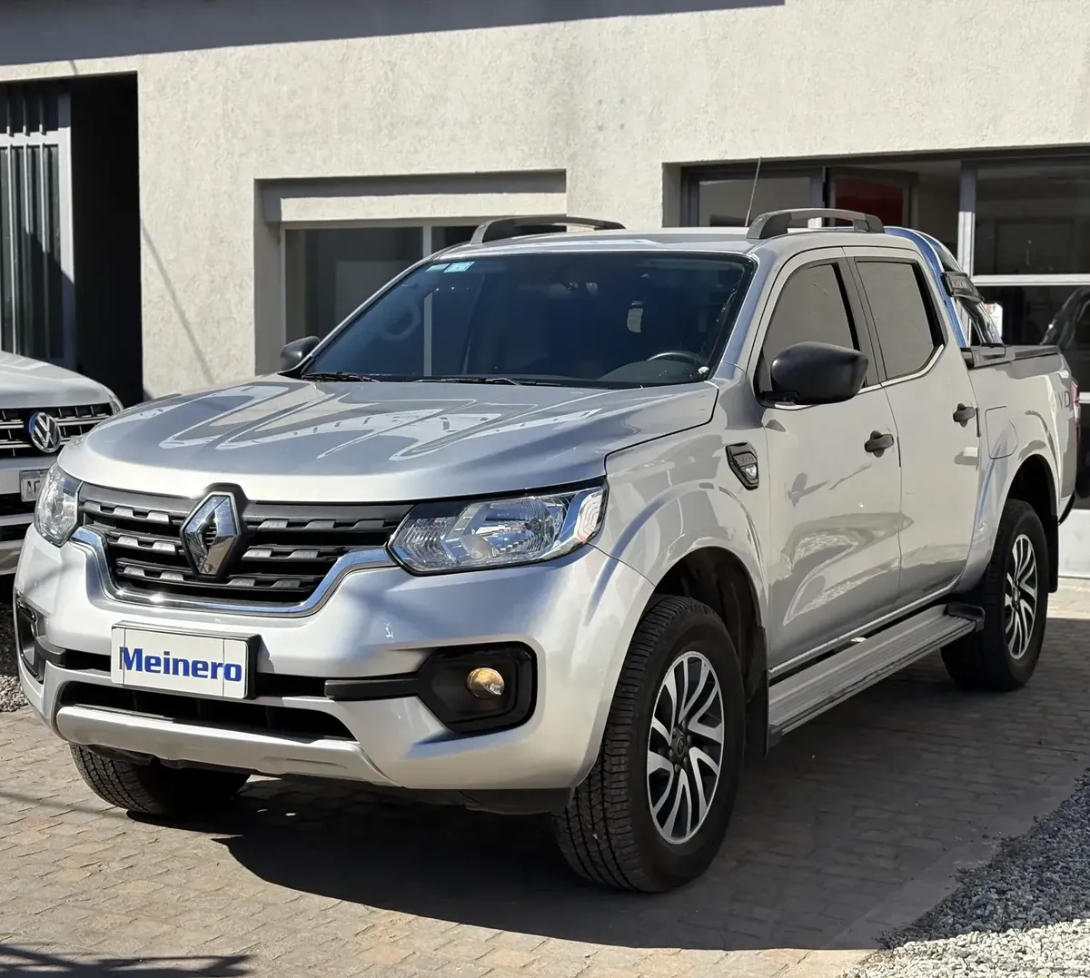 Renault Alaskan 2.3t 16v Confort Mt 4x4
