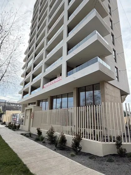 Arriendo Estupendo Departamento Edificio Laderas De Andalué