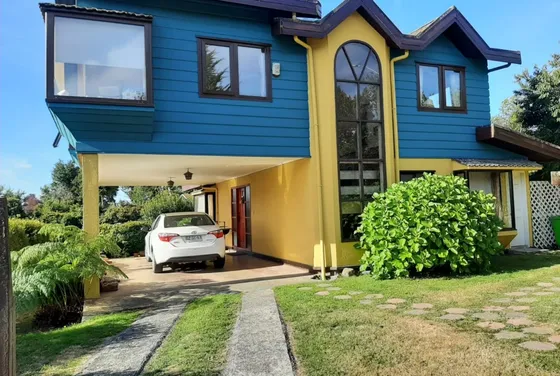 Grata Casa En Venta En Puerto Varas