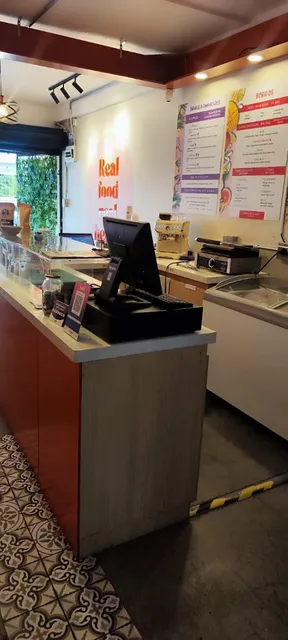 Vendo Restaurante De Comida Saludable Listo Para Operar