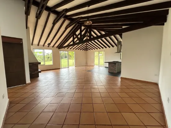 Finca En Arriendo Ubicada En El Carmen De Viboral Sector Vereda La Palma (26442).