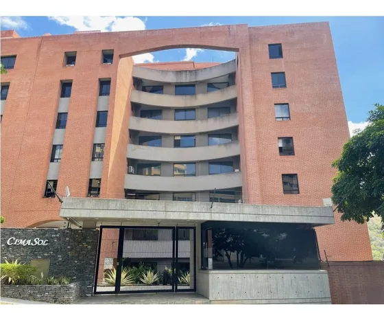 En Venta Planta Baja (pb) Duplex, Pisos De Mármol, Balcones, Cocina Concepto Abierto, Piscina, Gimnasio, Oportunidad En Lomas Del Sol. El Hatillo. Mac