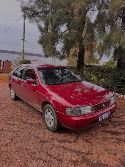 Nissan Sentra Le At