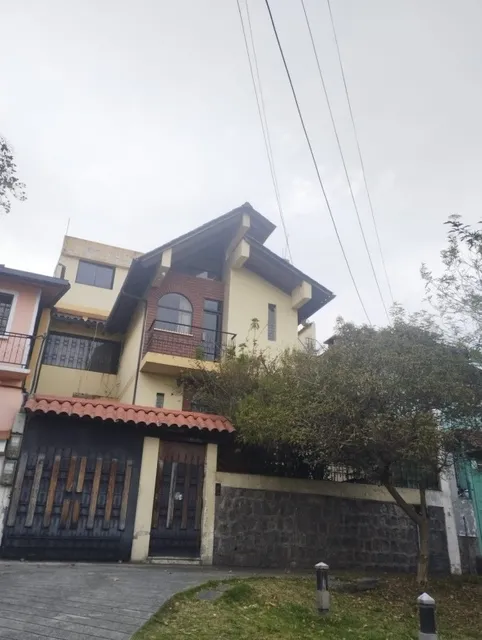 Habitaciones Amobladas Para Estudiantes, Ejecutivos, Extranjeros 