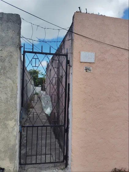 Venta Padrón  Cerrito Con  8 Apartamentos  Renta 12,5%
