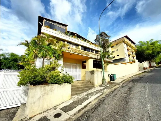 En Venta Apartamento En La Urb. Miranda Totalmente Remodelado