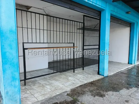 Maritza Lucena Alquila Amplio Local Comercial En Cabudare, Cód, 26-8354, Zona De Alto Trafico Vehicular Y Peatonal.