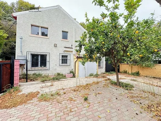 Vende Dos Casas Espectaculares Independiente Miraflores