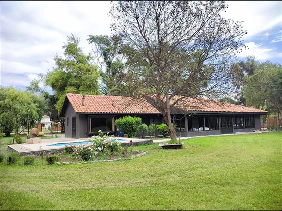 Parcela Vendo 5d 4b Más Depto Equipado Piscina En Talagante