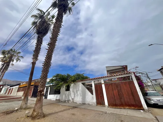 Se Vende Amplia Casa Para Inversión Excelente Plusvalía 