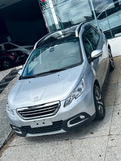 Peugeot 2008 1.6 Feline 5p