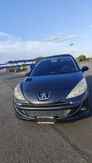 Peugeot 207 1.6 Xt