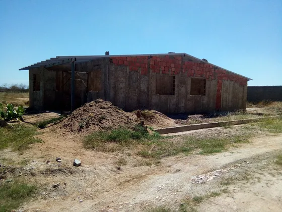 Terreno Con Bienechuria En Construccion Conj Los Tejados, Sector Valle Verde