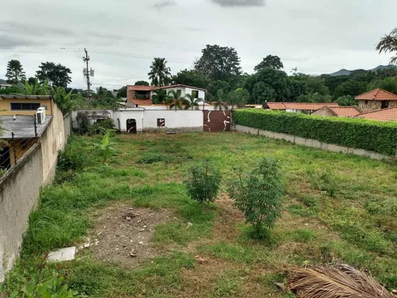 Terreno En Venta Urb Las Morochas Iv Con Bienhechuria (lp)
