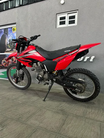 Honda Tornado 250