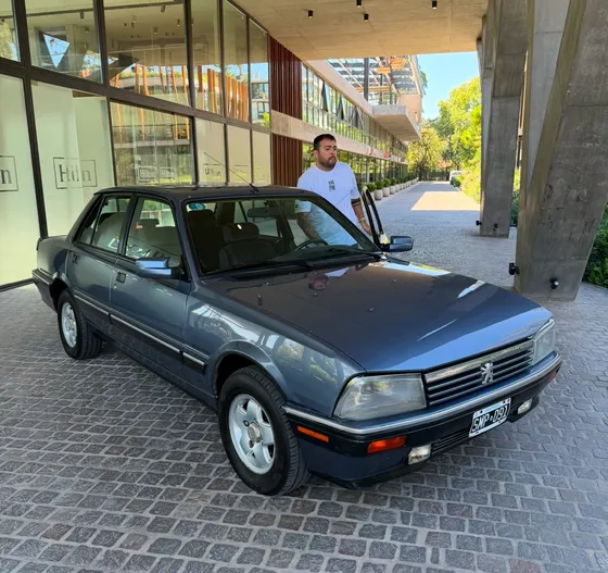 Peugeot 505 2.0 Sri