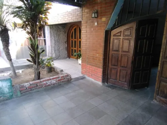 Venta Hostel La Rioja, 10 Hab. Y 7 Baños