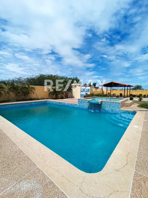 Casa En Conj. Residencia Portal De La Laguna Iv, Isla De Margarita  Cod: 1275