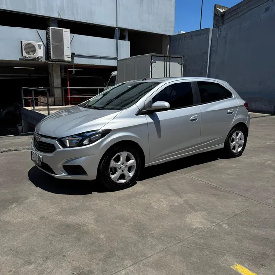 Chevrolet Onix 1.4 Lt 98cv
