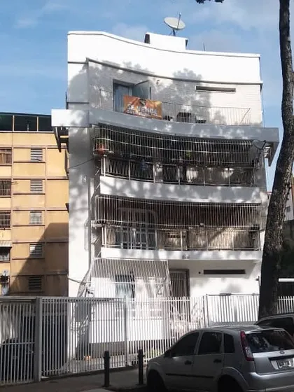 Edificio En Venta Urbanización Colinas De Bello Monte. Km