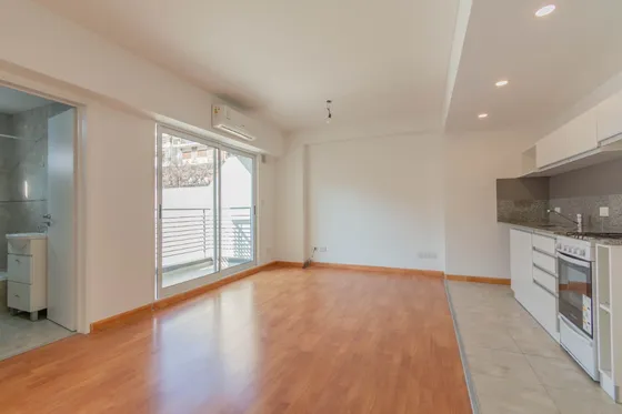 Alquiler 2 Ambientes Con Balcon - Caballito