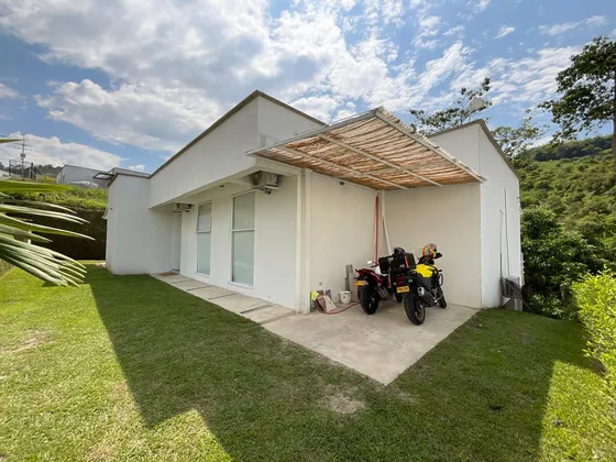 Casa Campestre En Venta En Curazao Chinchiná (279060350).