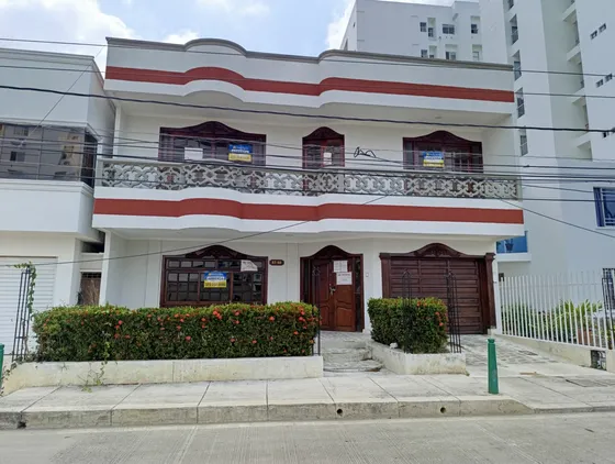 Casa En Arriendo La Castellana, Montería