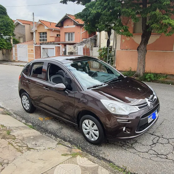 Citroën C3 1.6 Vti 16v Attraction Flex Aut. 5p
