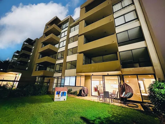 Departamento Con Patio En Venta, Cond. Curauma 3d 2b 1e 1b